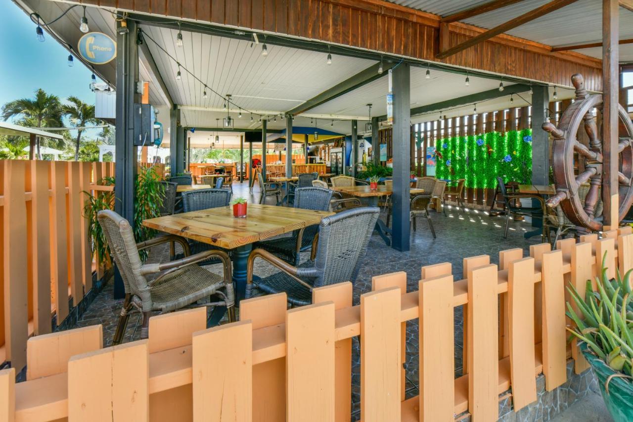 阿鲁巴蓝村公寓酒店 棕榈滩 外观 照片